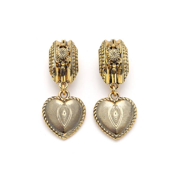 Lovable Gold Plated Heart Charm Clips Earrings - 1